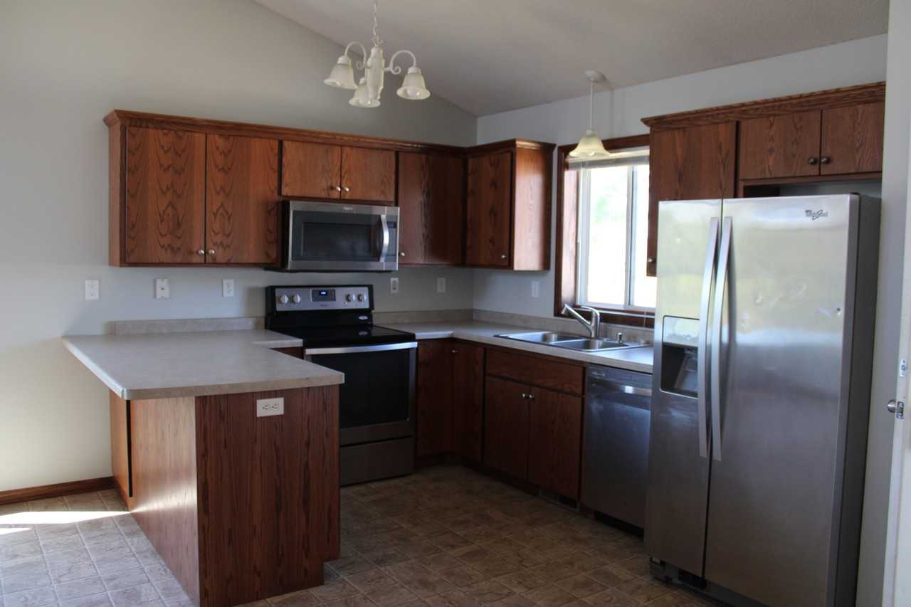 436 23rd Ave N #NA - Photo 2 of 9