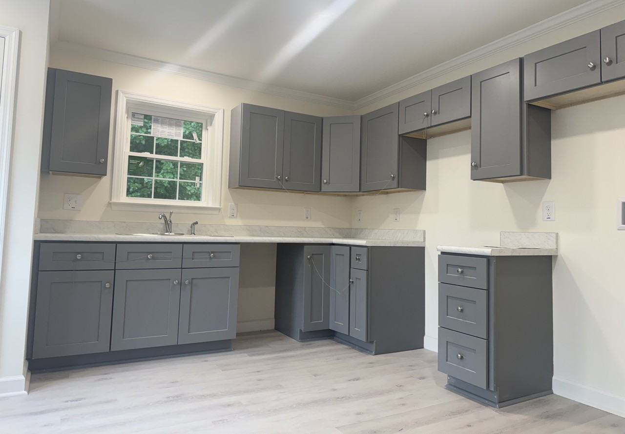 809 Market St #A - Photo 3 of 10