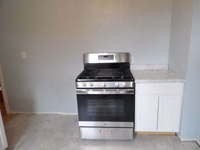 144 Cottage St - Photo 7 of 16