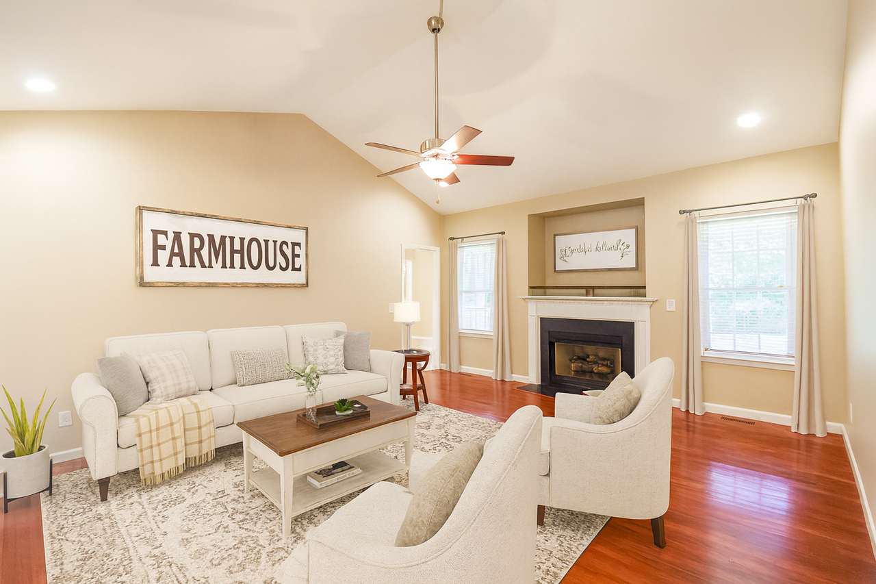 3270 Argyll Drive - Photo 6 of 26