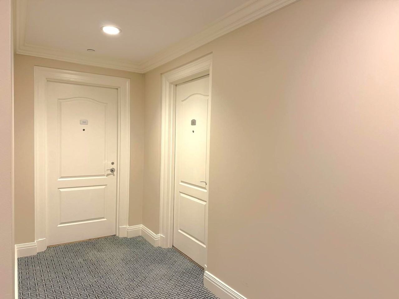 1 Huntington Ave #310 - Photo 4 of 21