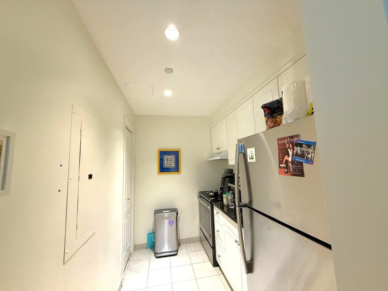 1 Huntington Ave #310 - Photo 5 of 21