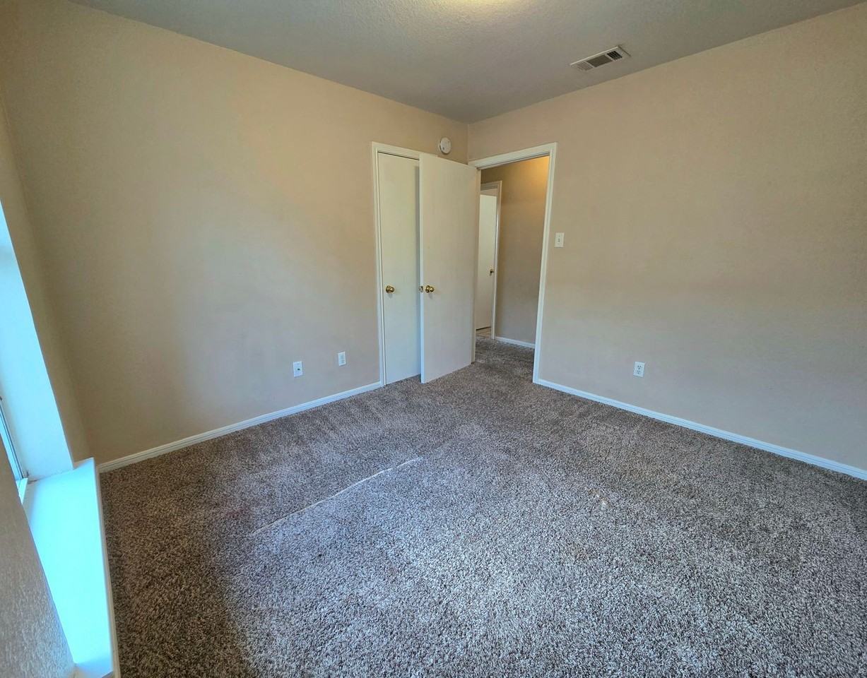 1708 Ute Trl #B - Photo 6 of 13