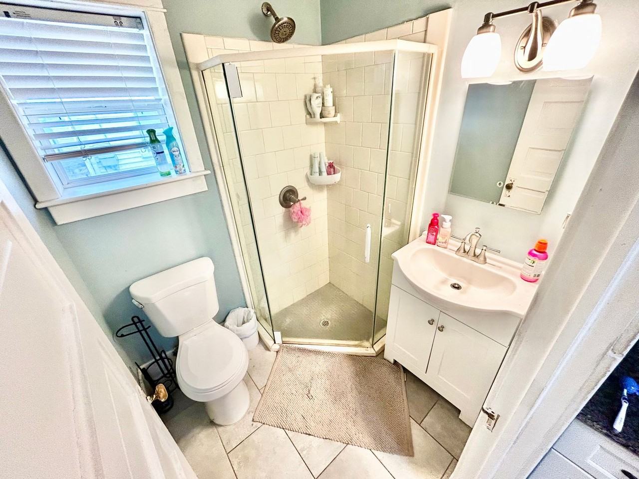 1502 Geddes Ave - Photo 7 of 31