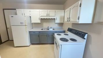 featured image of 516 S Webb St