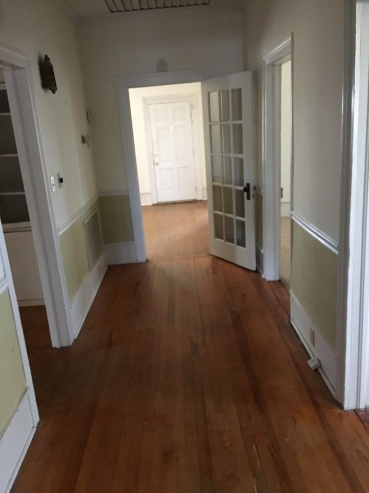 403 York Rd - Photo 4 of 13