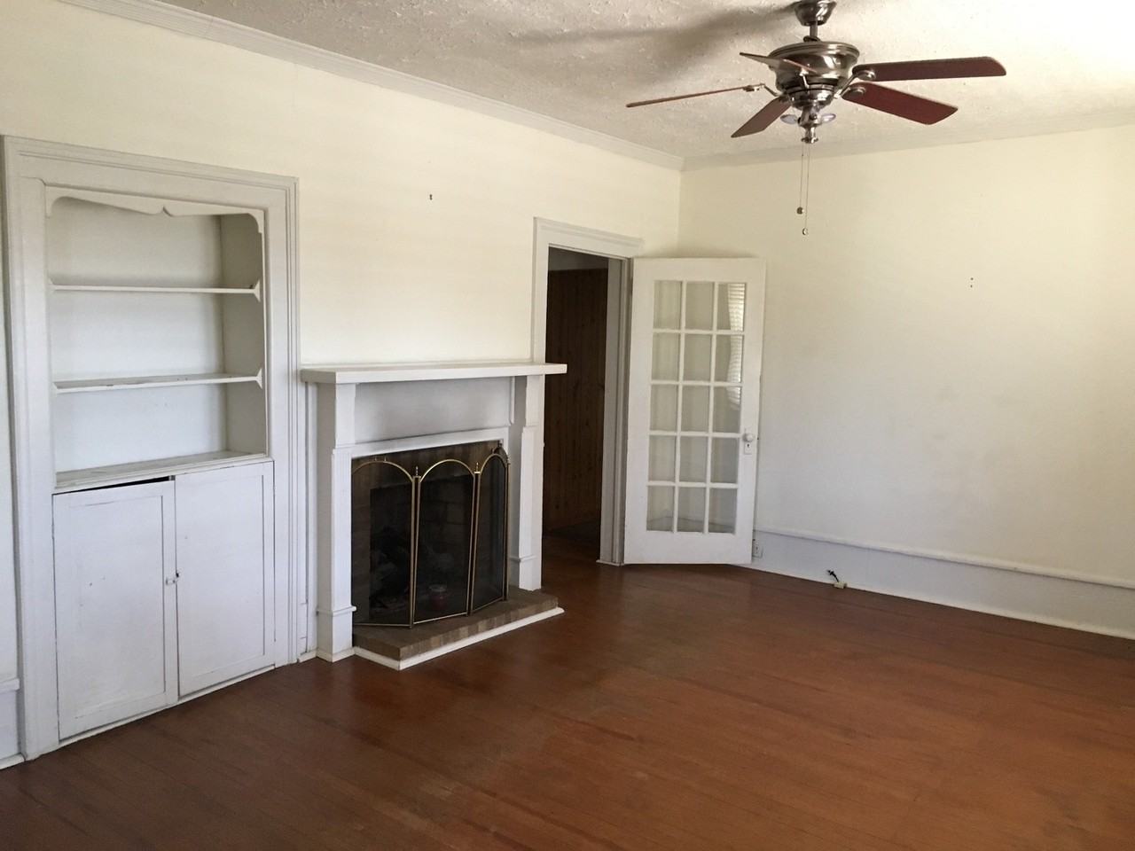 403 York Rd - Photo 7 of 13