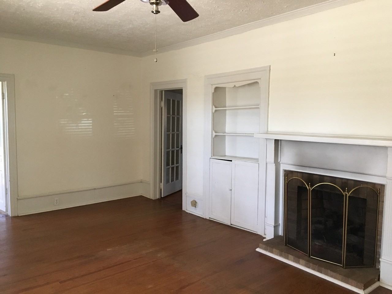 403 York Rd - Photo 7 of 12