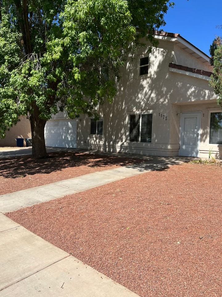 1175 N 1650 W - Photo 2 of 23