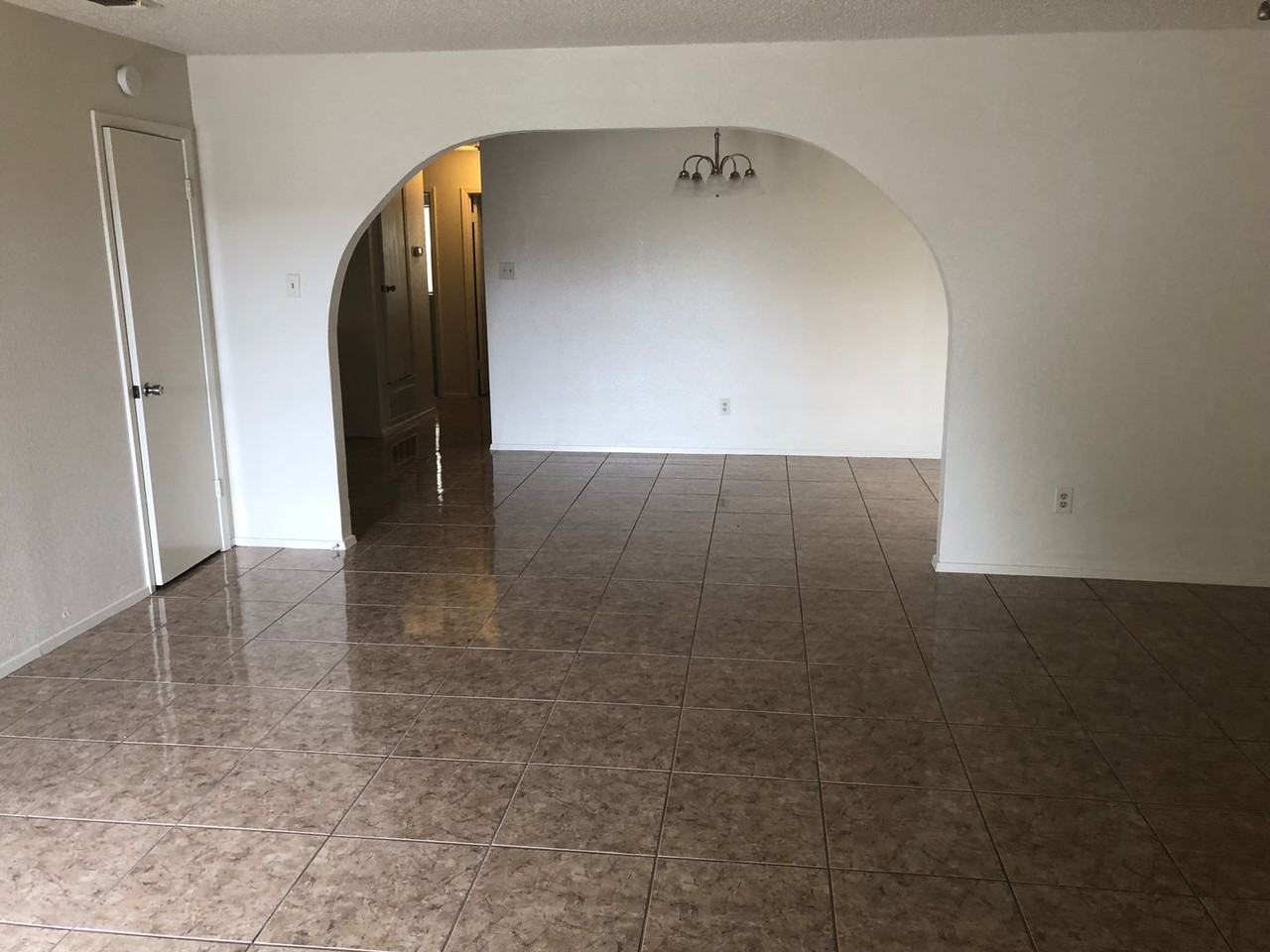 5707 Dan Dr - Photo 2 of 4