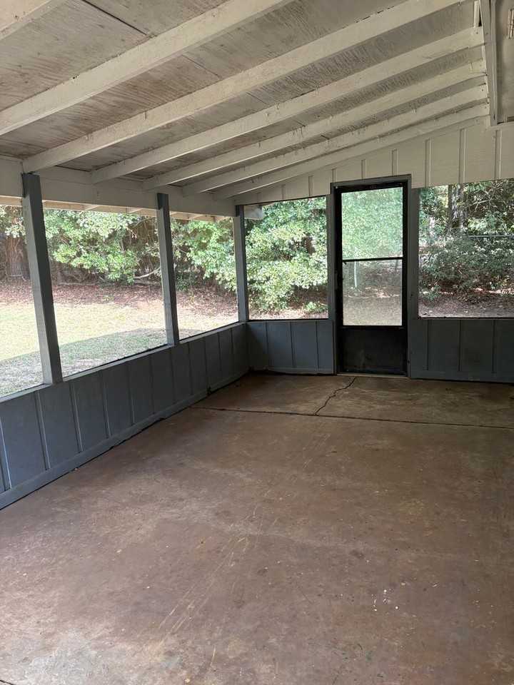 2821 Little Deal Rd - Photo 2 of 11