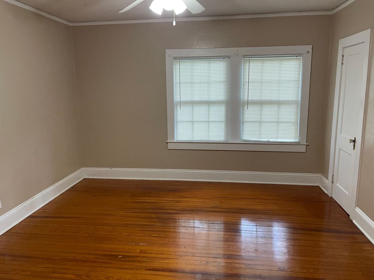 1226 N Duval St - Photo 5 of 13