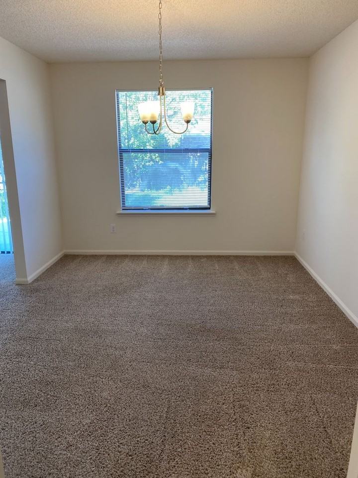 12924 Tree Way Ln - Photo 3 of 40