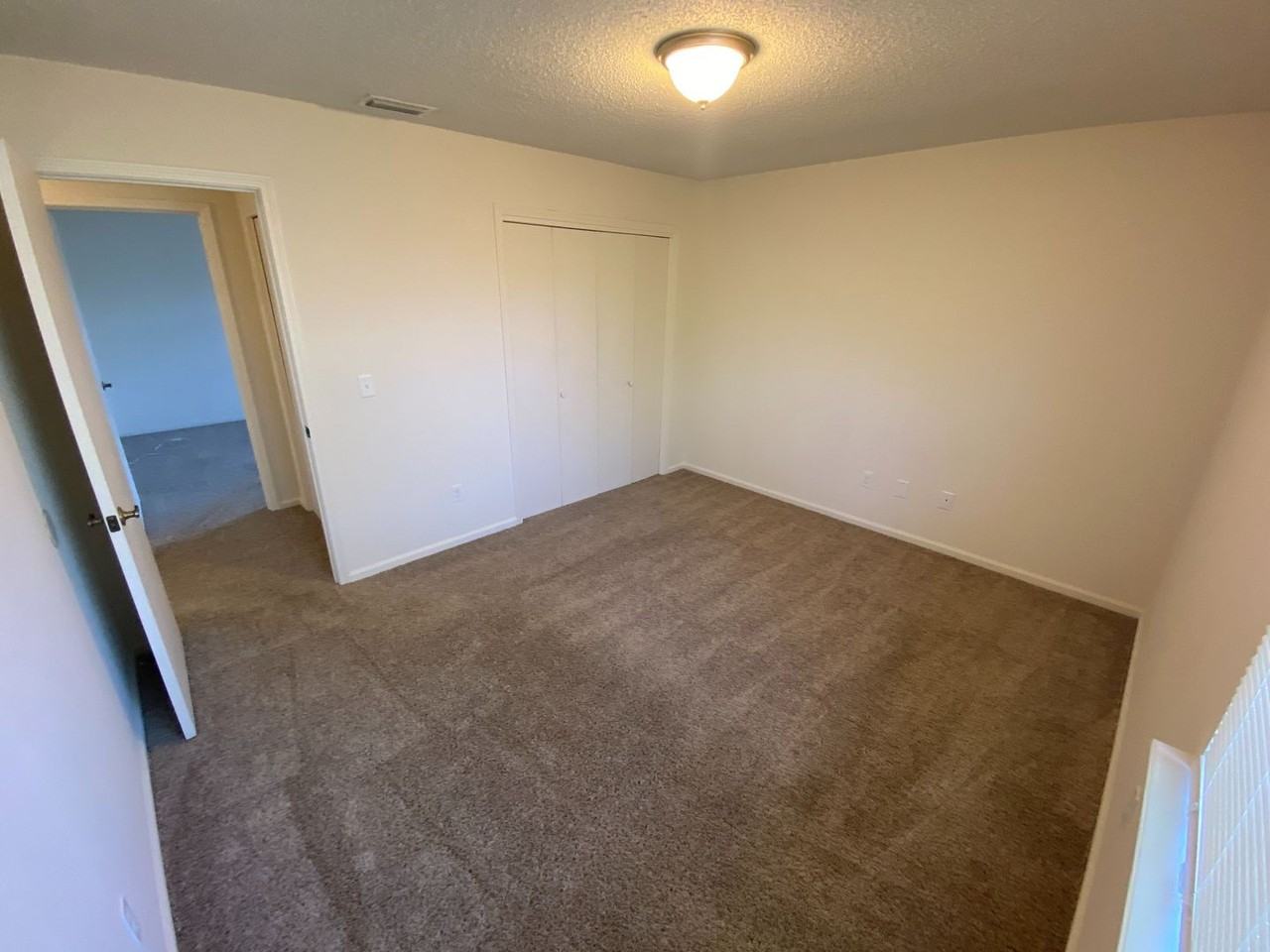 12924 Tree Way Ln - Photo 5 of 40