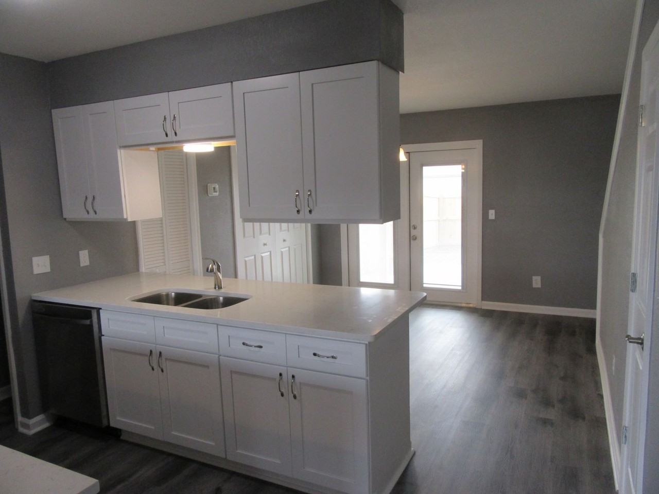 134 Parker Village Cir - Photo 6 of 30