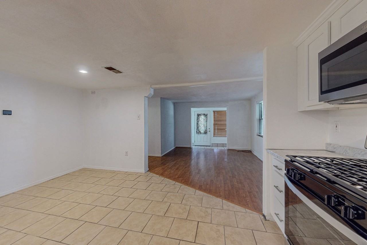2830 Floral Rd Nw #A - Photo 2 of 48