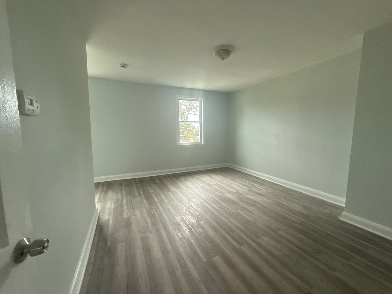 3010 Sollers Point Road - Photo 2 of 7