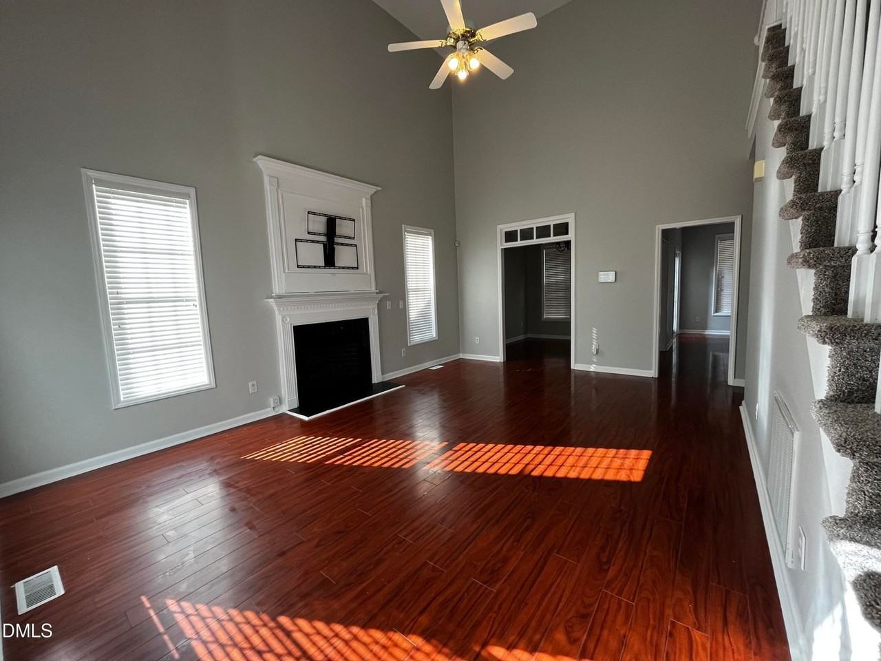 2816 Rainford Ct - Photo 2 of 17