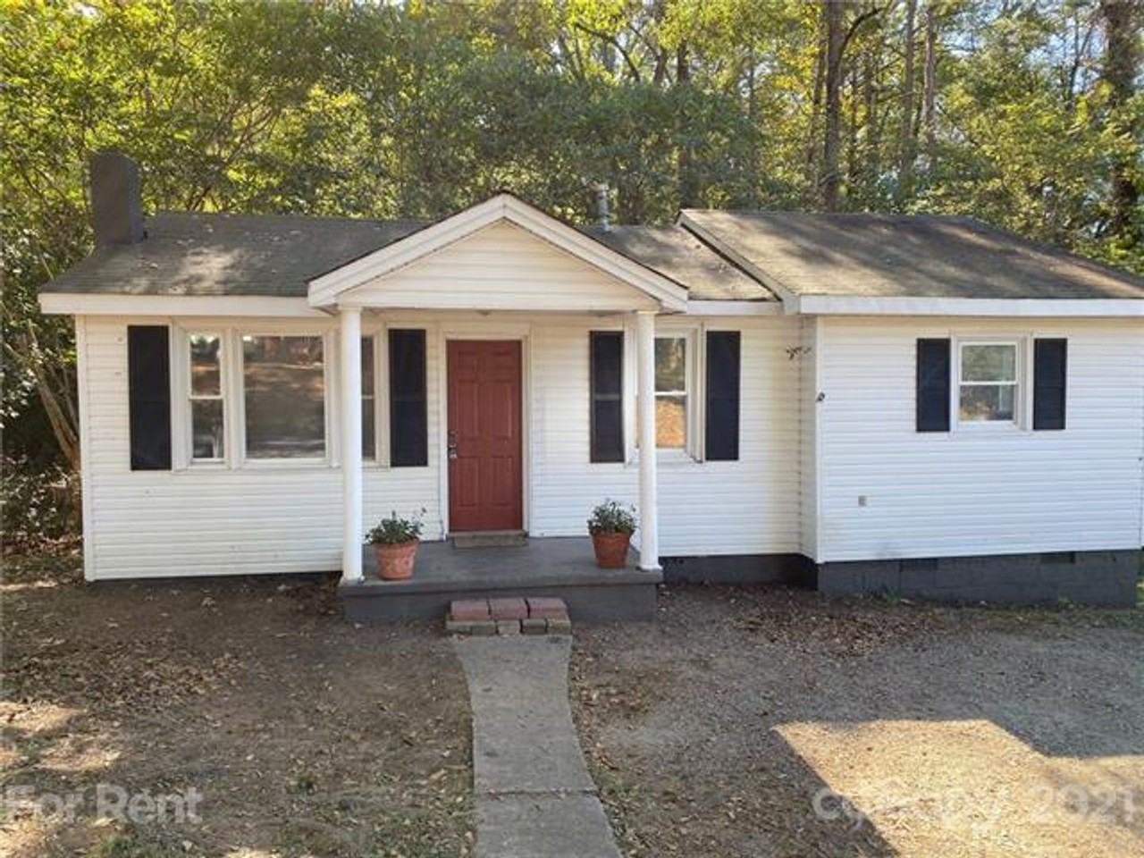 517 W Henry St - Photo 4 of 8