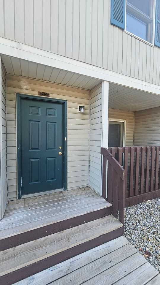 1714 N Lincoln St - Photo 7 of 7