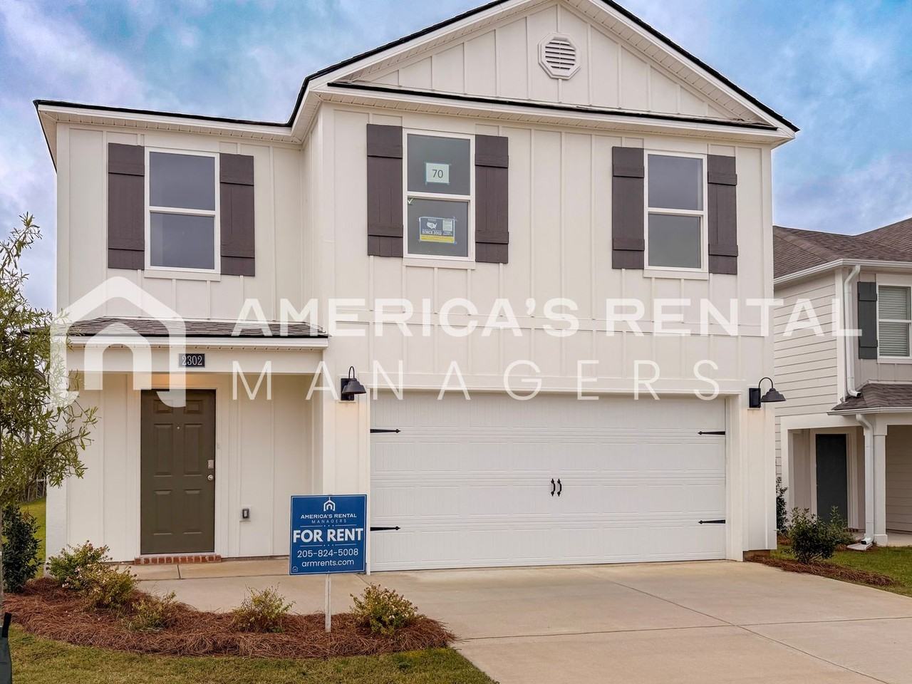 2302 Surry Drive Southwest - Photo 3 of 50