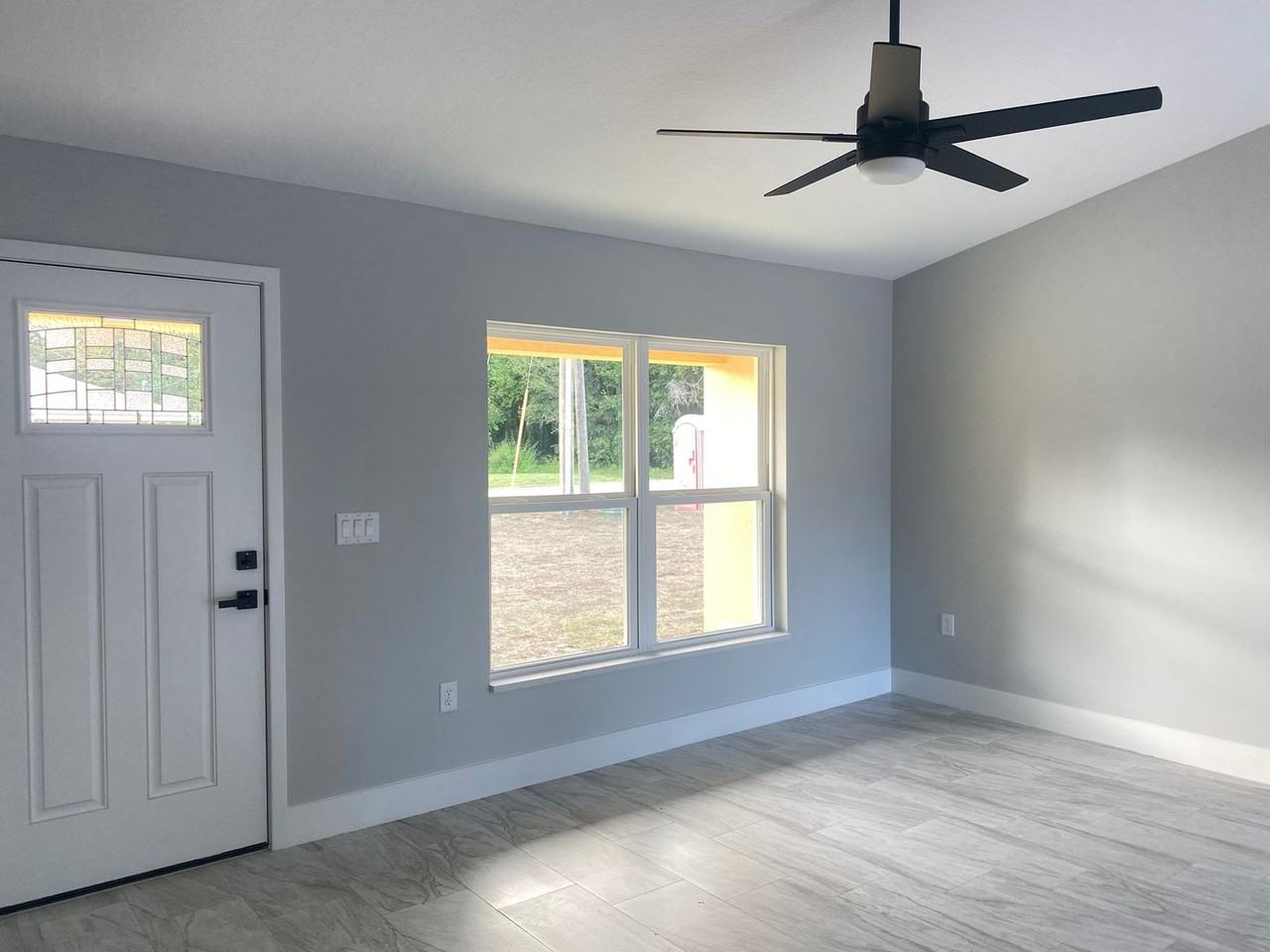 13679 Se 52nd Ct - Photo 5 of 22