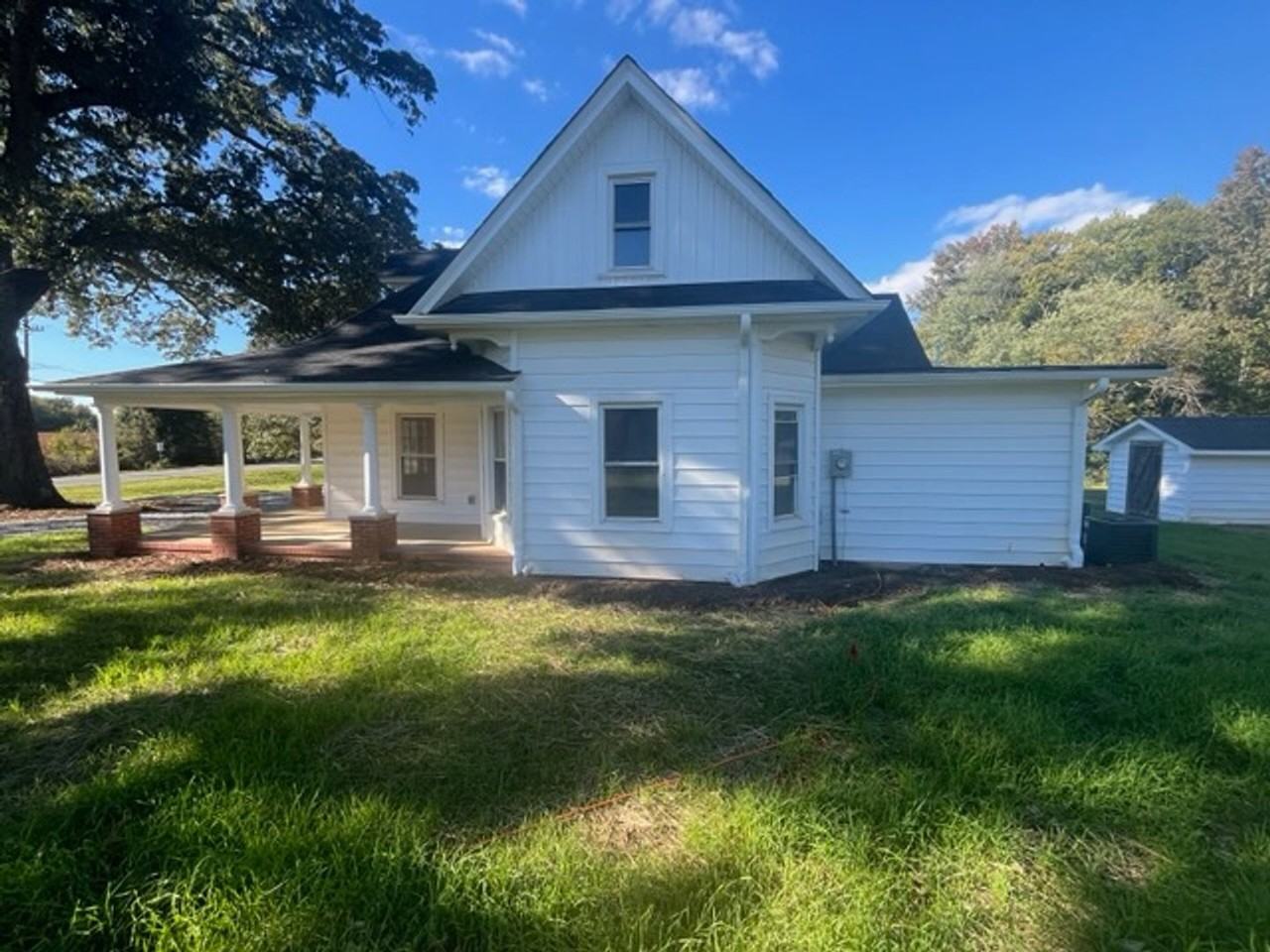 4421 Nc Highway 150 E - Photo 3 of 34