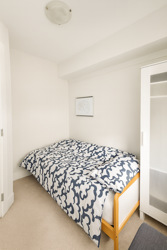 87 Ave & 158 St - Photo 2 of 18