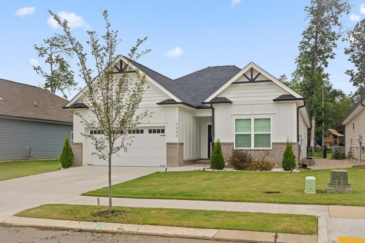 7142 Tailgate Loop - Photo 2 of 39