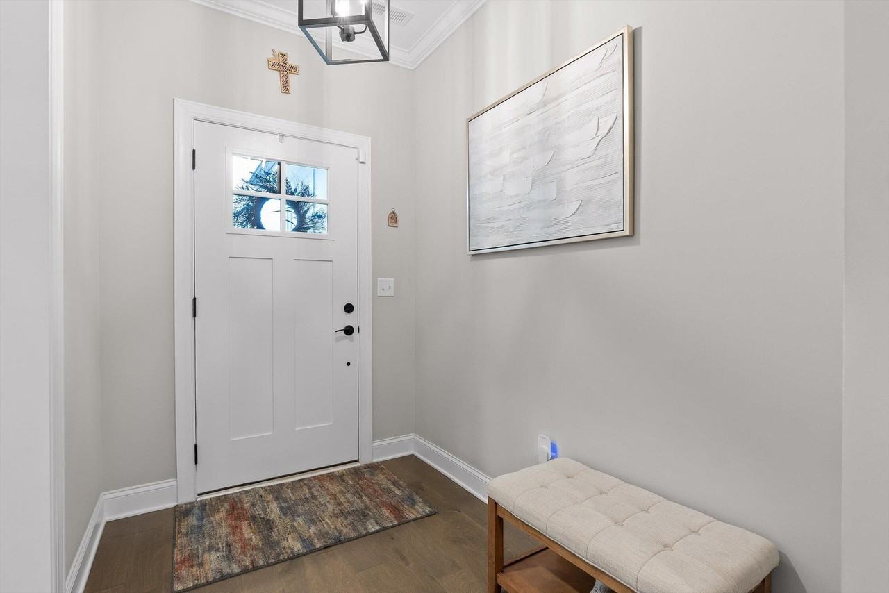 7142 Tailgate Loop - Photo 4 of 39