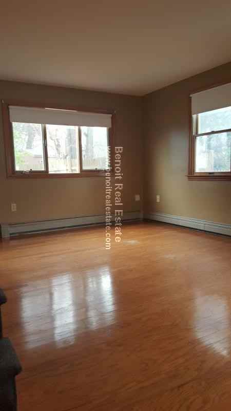 10 Armistice Rd - Photo 2 of 9