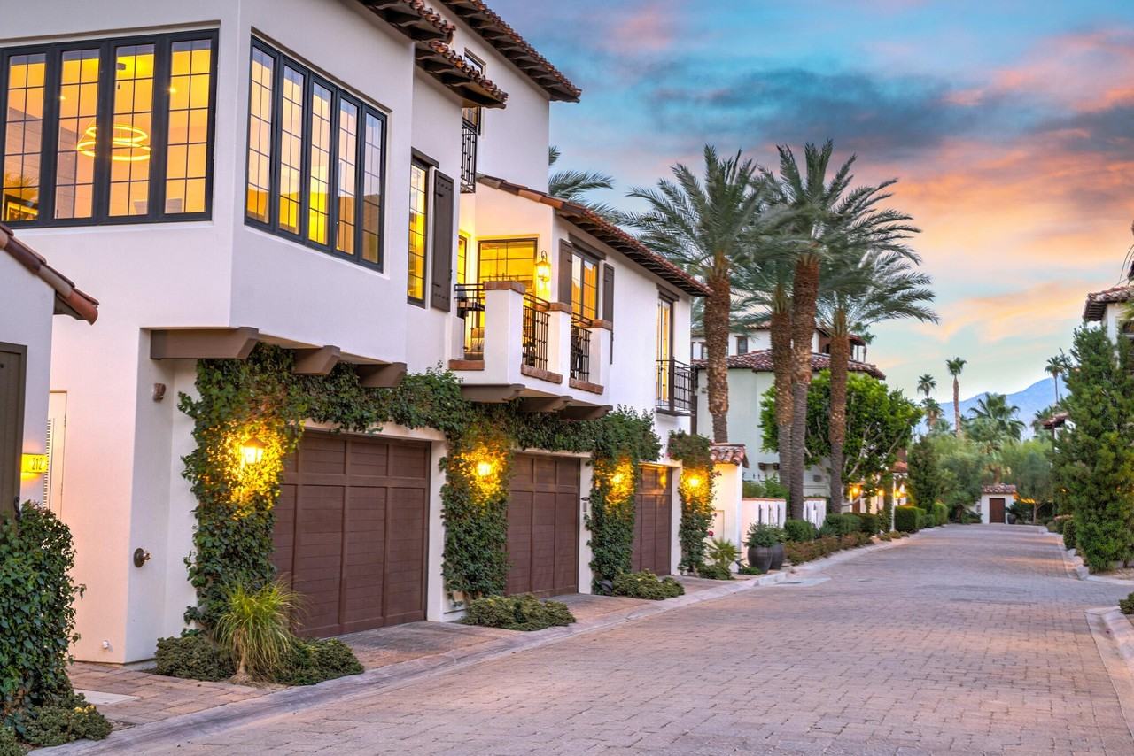 233 Calle La Soledad - Photo 3 of 50