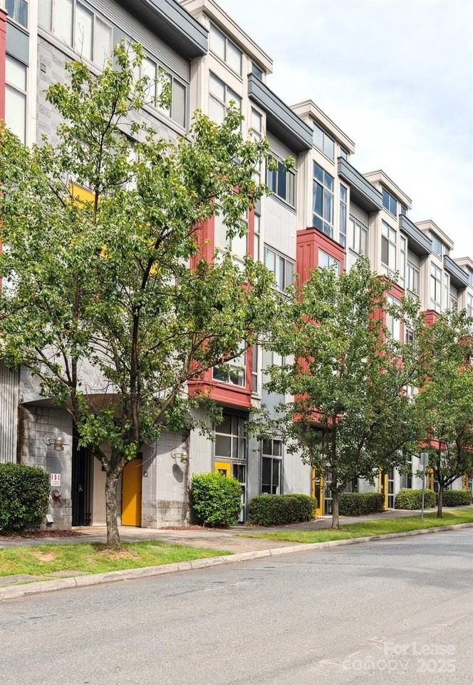 514 W 10th St Unit 205 #205