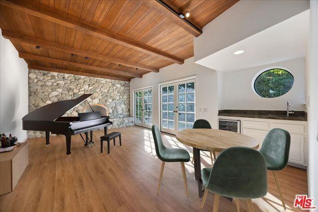 3630 Roberts View Pl - Photo 2 of 8