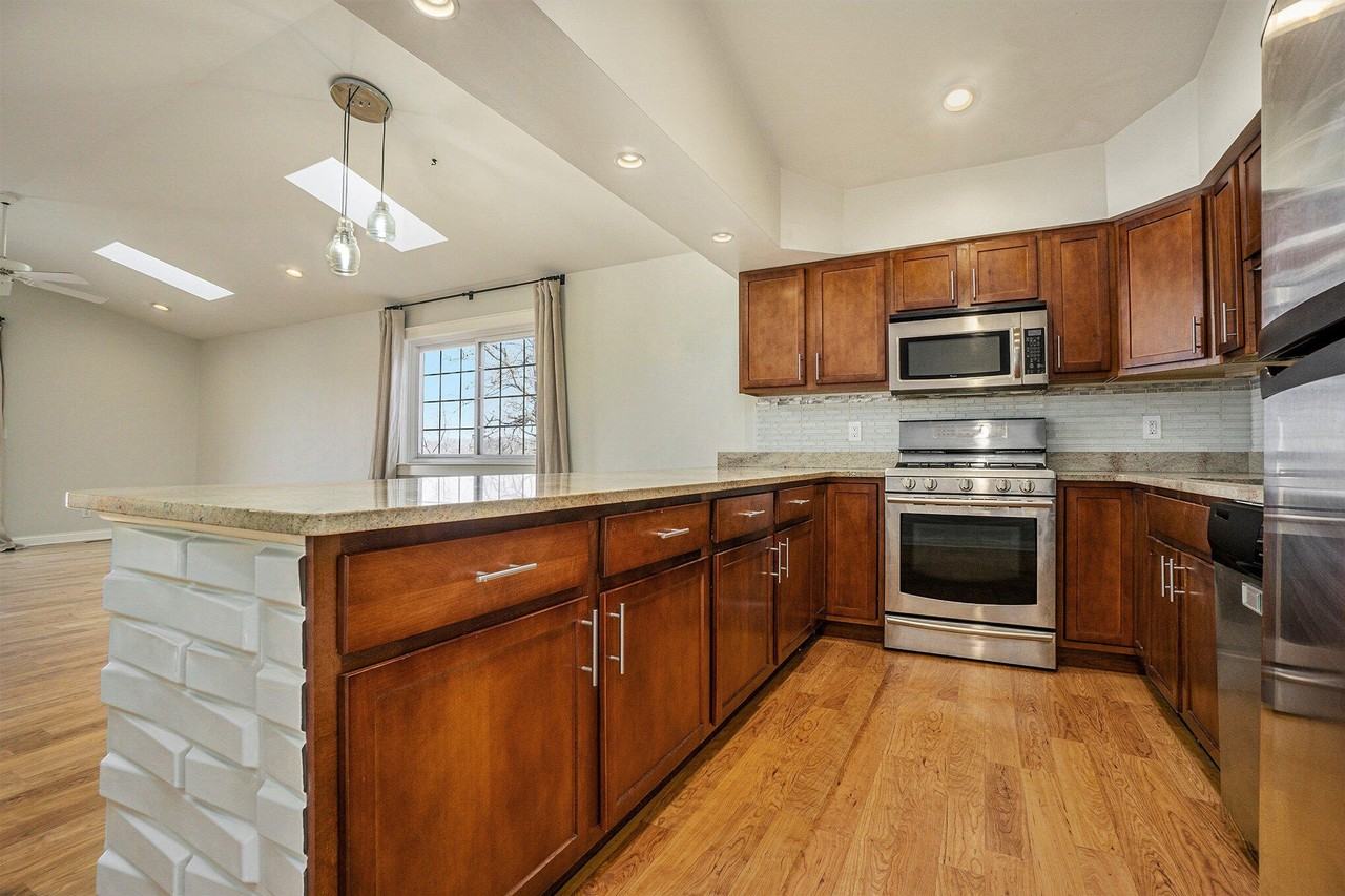 4128 W Centre Ave Apt 307 #307 - Photo 5 of 19