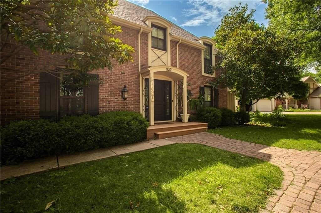 8321 W 102nd St - Photo 2 of 40