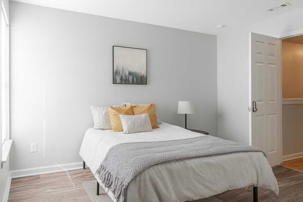 Joseph E Boone Blvd Nw - Photo 7 of 8