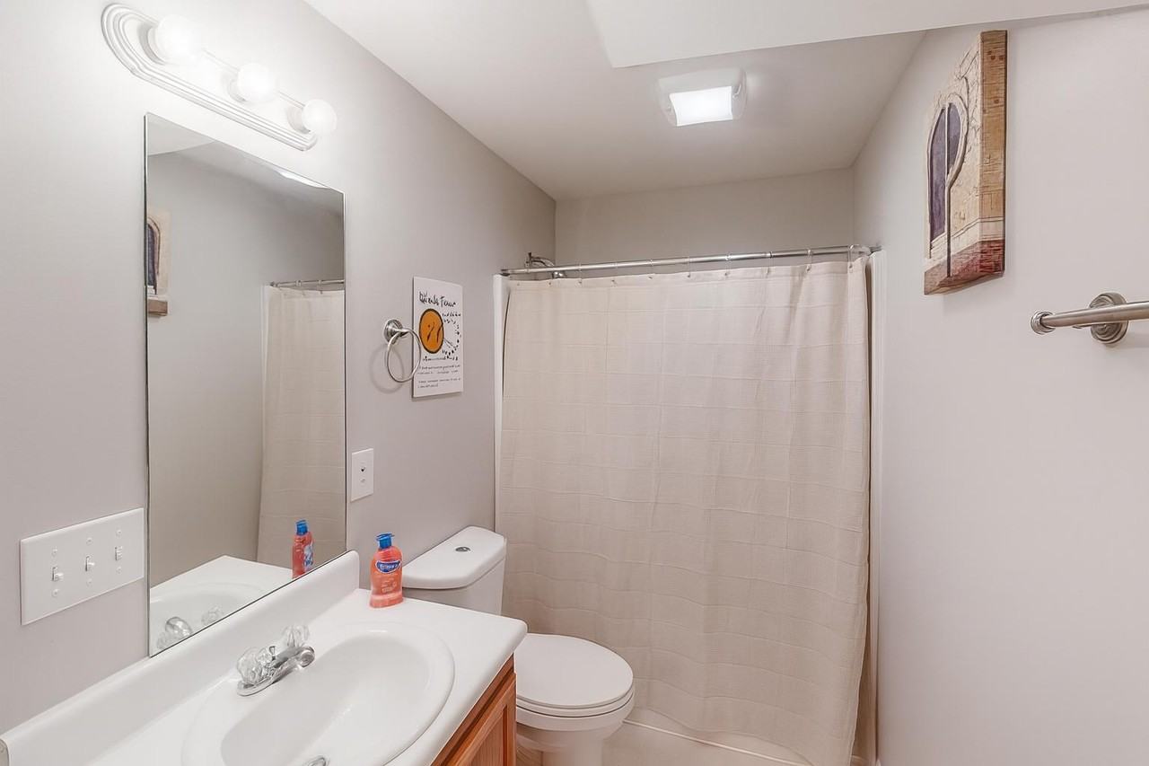 Joseph E Boone Blvd Nw - Photo 2 of 8