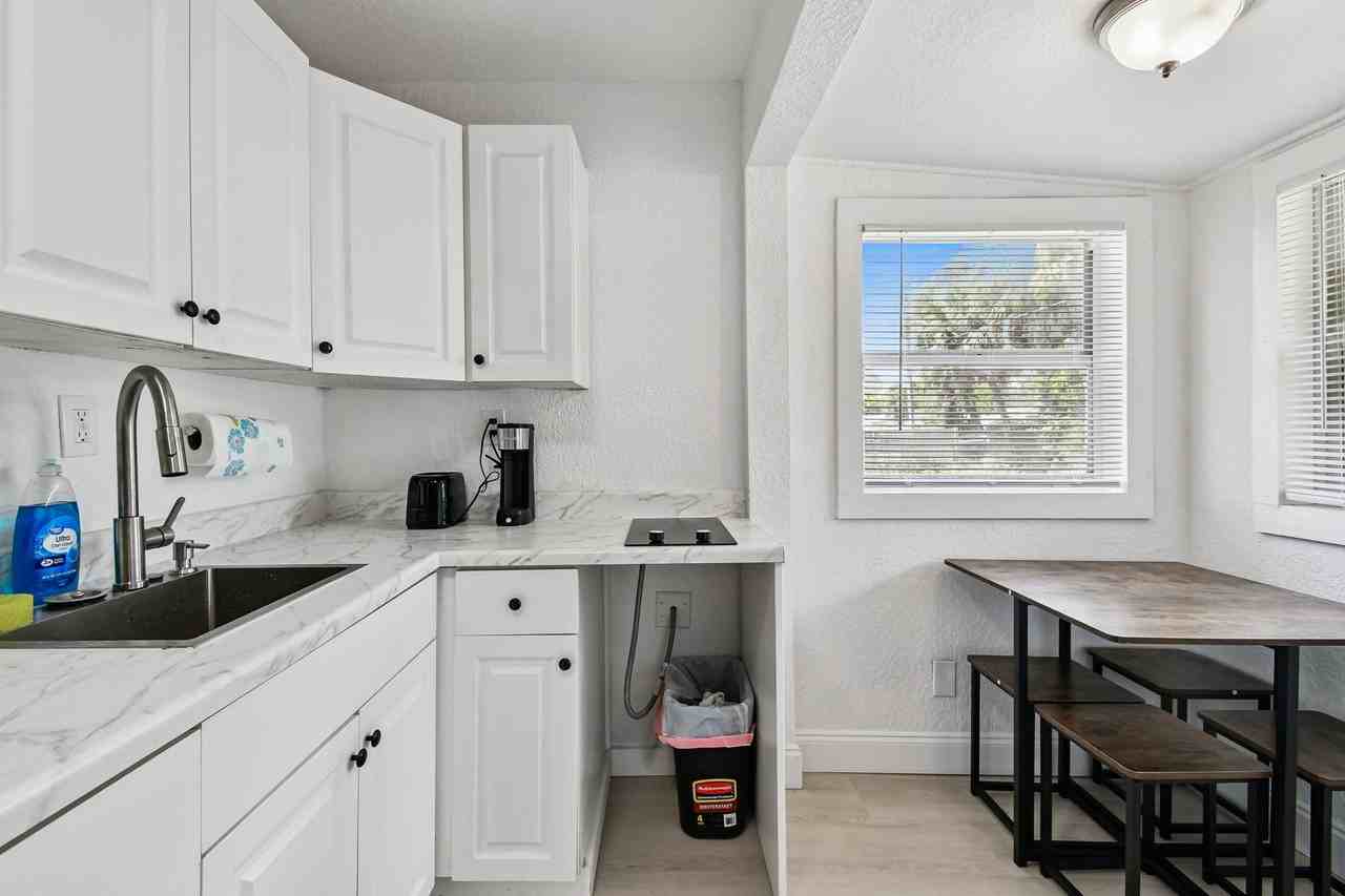 15th Ave S - Photo 2 of 11