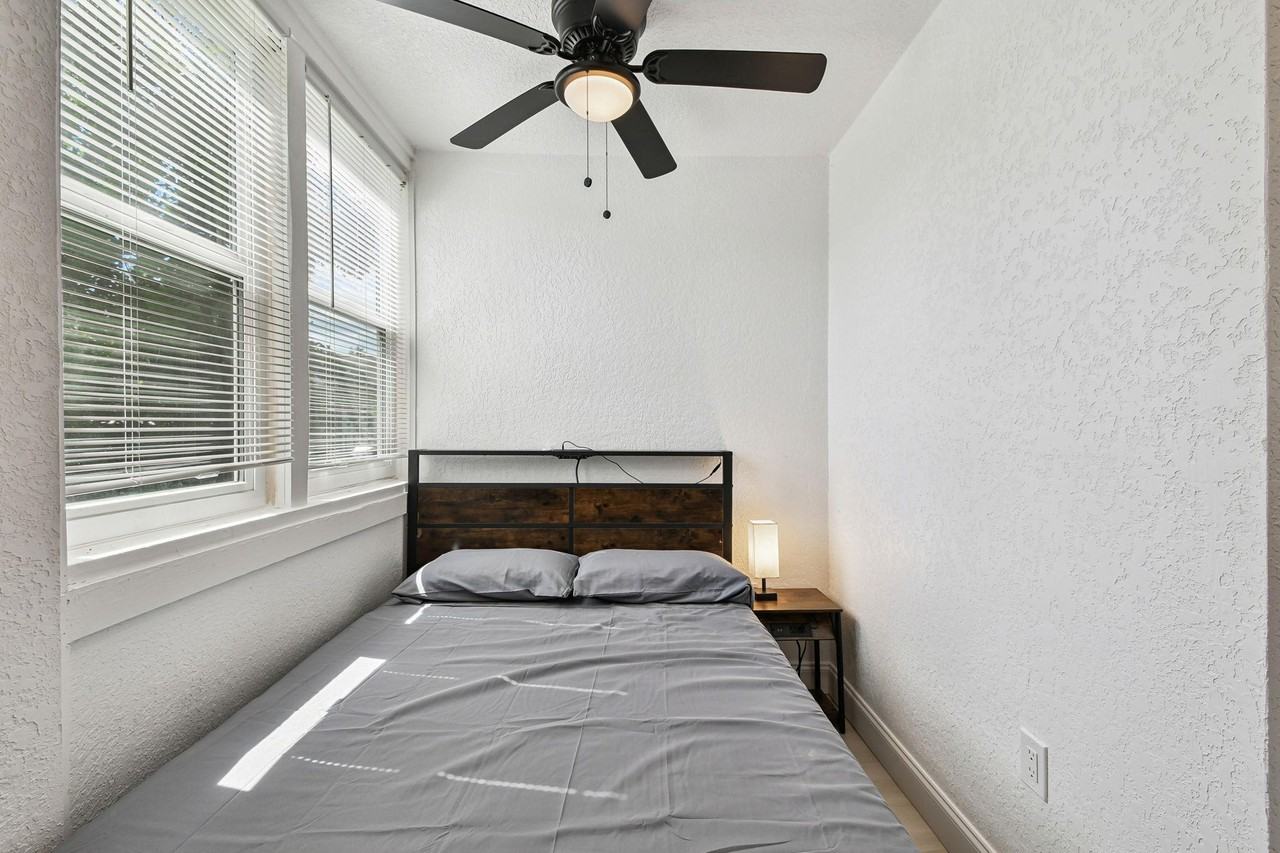 15th Ave S - Photo 6 of 11