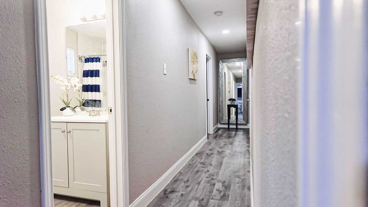 Ira St - Photo 4 of 13