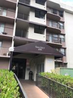 featured image of 2701 Riverside Dr #515B