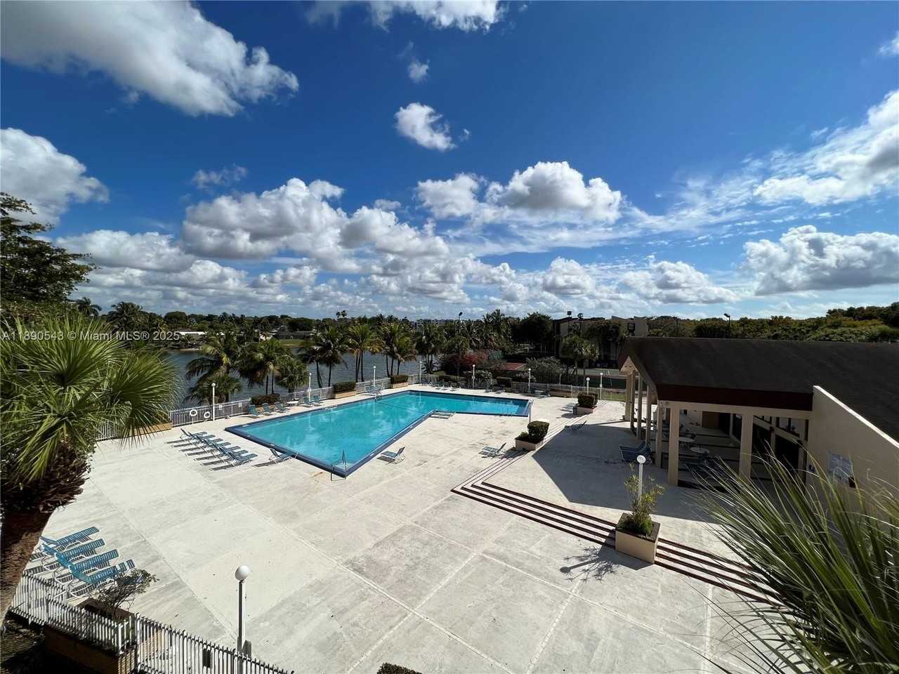 14415 N Kendall Dr #407G - Photo 2 of 17