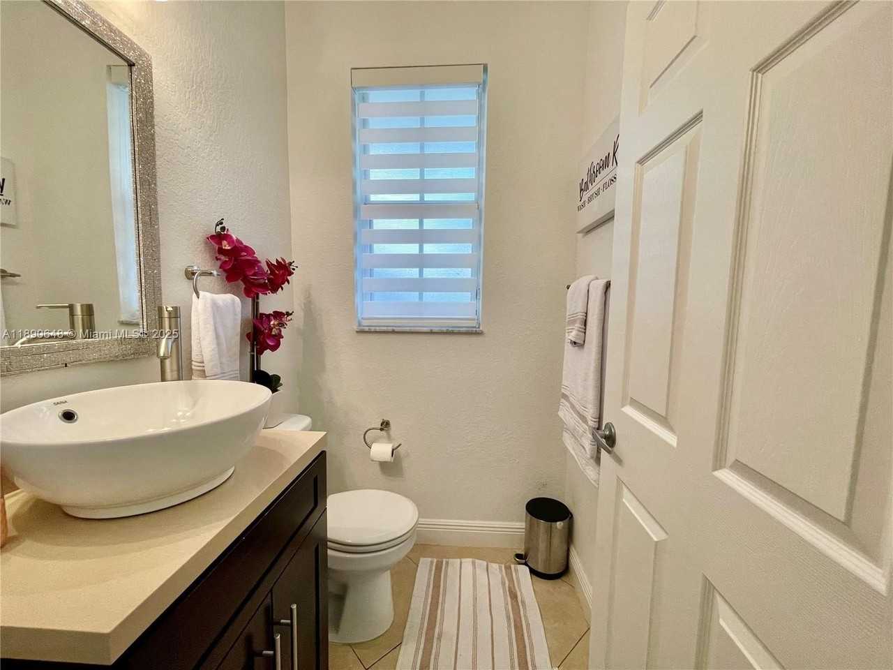 10807 Nw 84th Ln #10807 - Photo 6 of 23