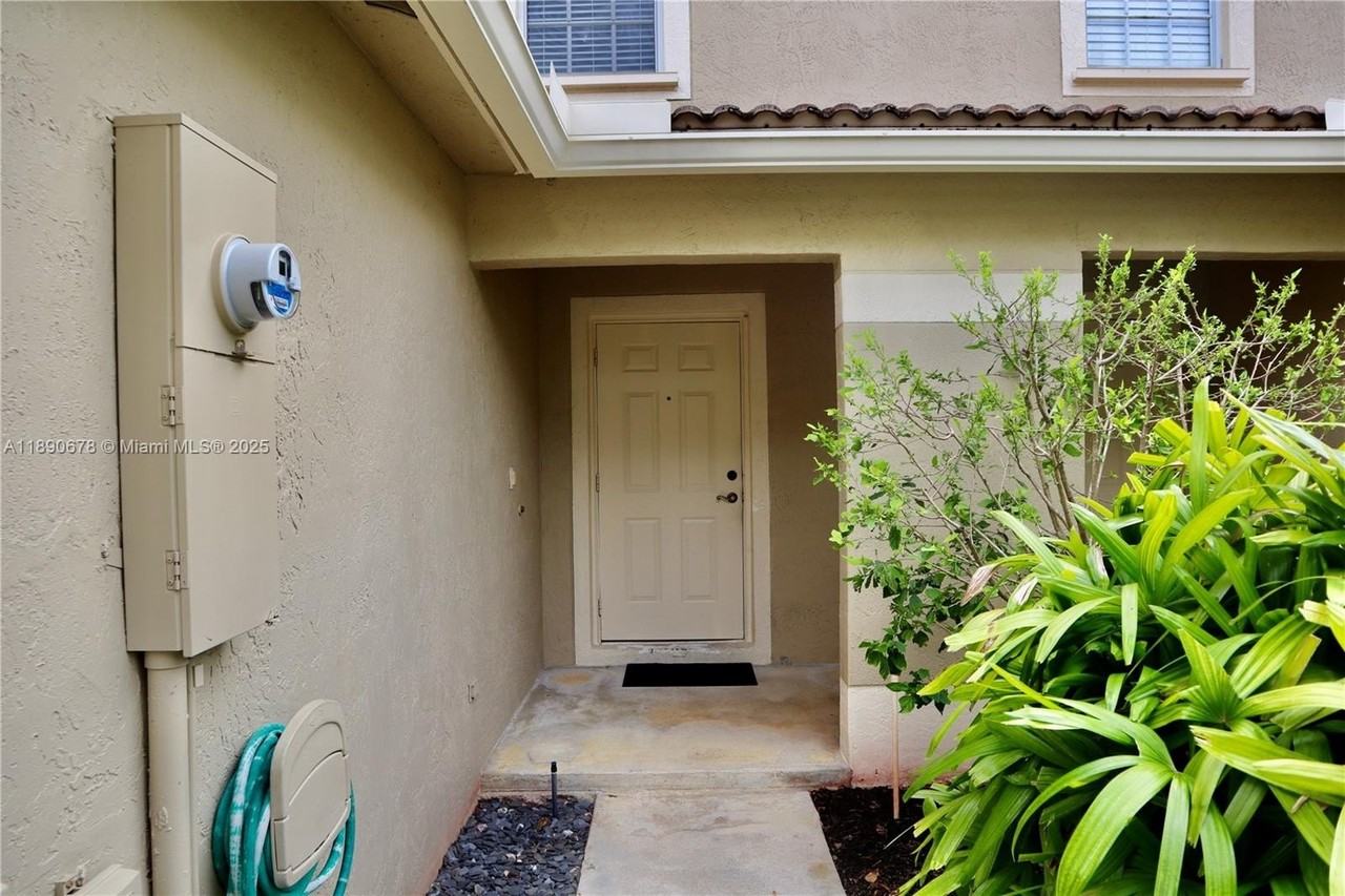 8656 South Southgate Shores Circle #8656 - Photo 4 of 29