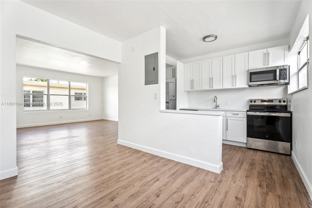 825 85th St #4 - Photo 1 of 1