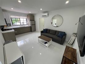 733 Michigan Ave #9 - Photo 1 of 1