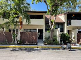 19448 Ne 26th Ave #73B - Photo 1 of 1