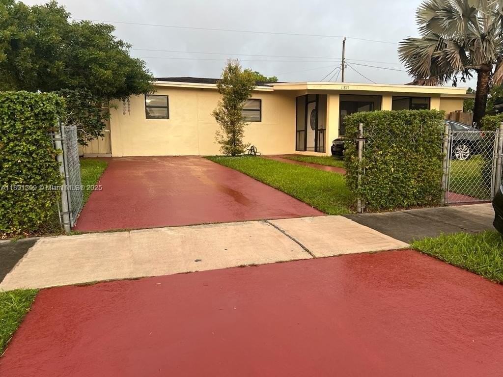 11821 Sw 185th Ter #0