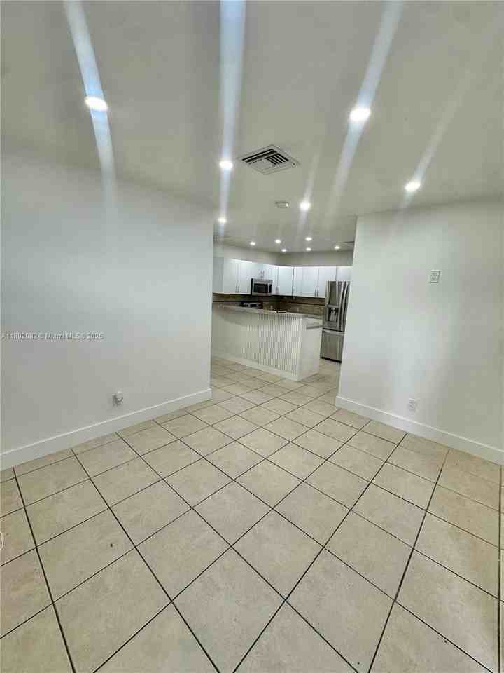 4111 Sw 33rd St #A - Photo 2 of 15